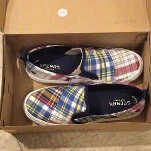 NWT Sperry Madras memory foam women’s size 8